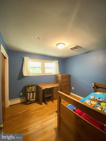 5228 CHIPPEWA PL, Alexandria, VA 22312