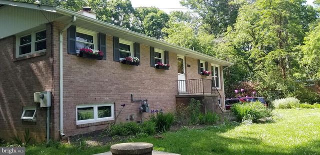 5228 CHIPPEWA PL, Alexandria, VA 22312