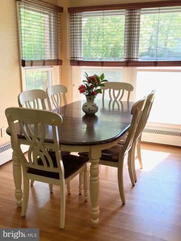 5228 CHIPPEWA PL, Alexandria, VA 22312