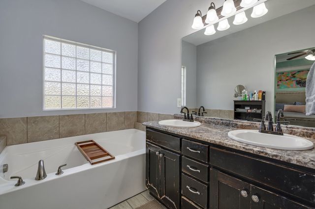 241 Drema Ct, Murfreesboro, TN 37127