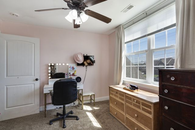 241 Drema Ct, Murfreesboro, TN 37127