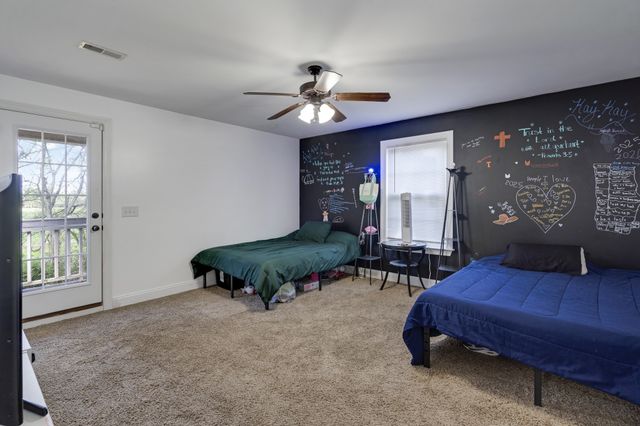 241 Drema Ct, Murfreesboro, TN 37127