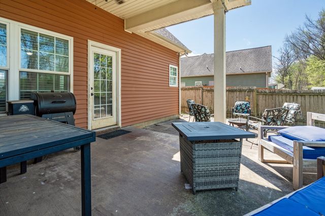 241 Drema Ct, Murfreesboro, TN 37127