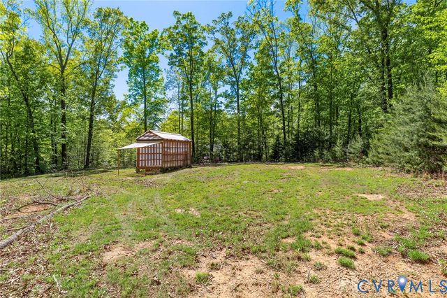 3235 Three Chopt Rd, Gum Spring, VA 23065
