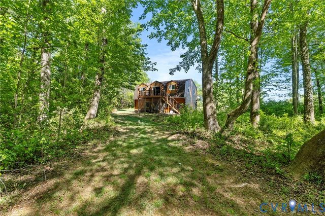 3235 Three Chopt Rd, Gum Spring, VA 23065