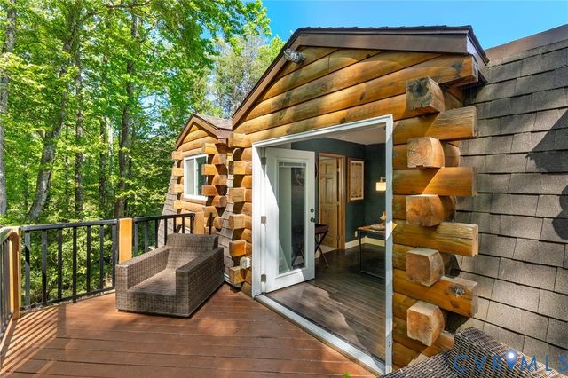 3235 Three Chopt Rd, Gum Spring, VA 23065