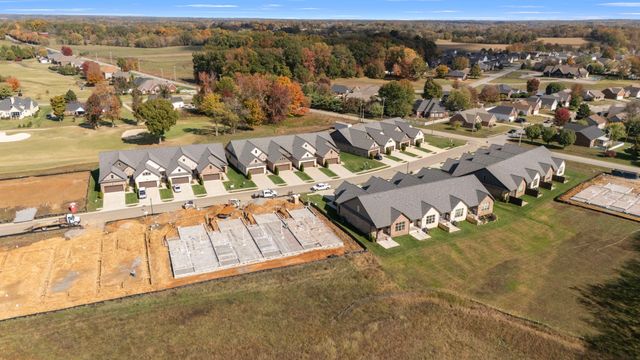 464 W Foxrun, Springfield, TN 37172