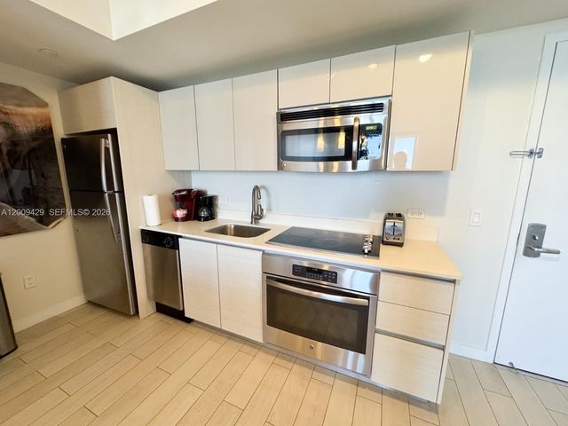 2602 E Hallandale Beach Blvd R1708, Hallandale Beach, FL 33009