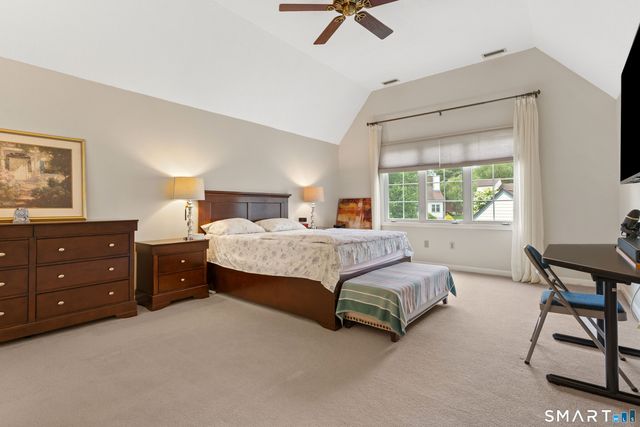 14 L Hermitage Drive 14, Shelton, CT 06484