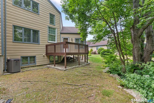 14 L Hermitage Drive 14, Shelton, CT 06484
