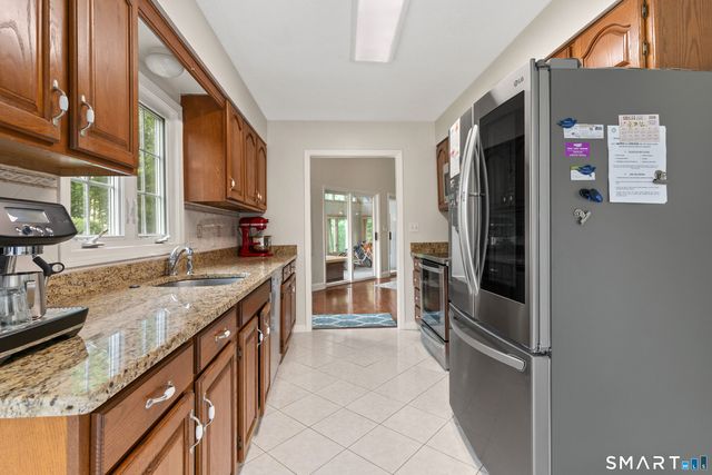 14 L Hermitage Drive 14, Shelton, CT 06484