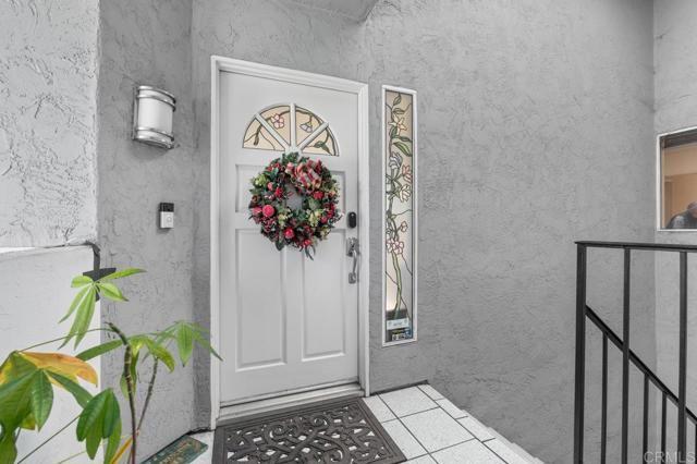 966 C Avenue, Coronado, CA 92118