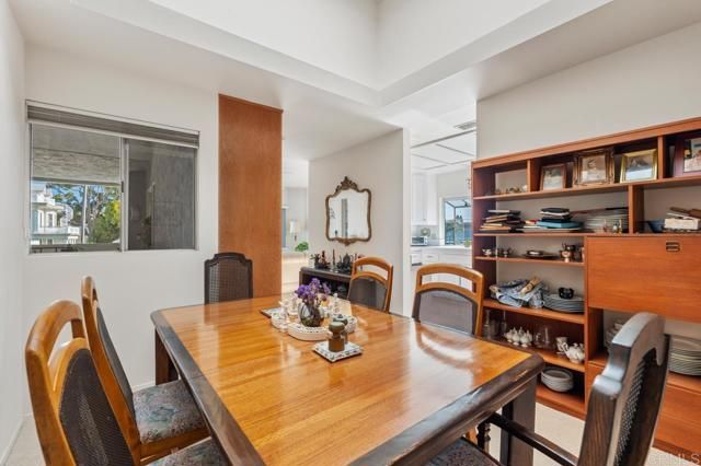 966 C Avenue, Coronado, CA 92118