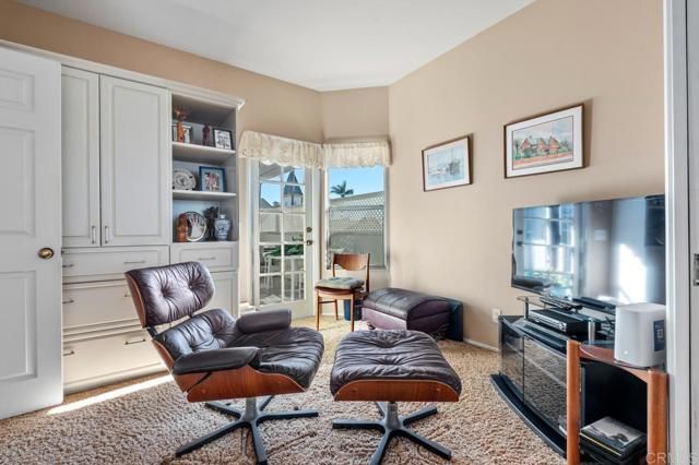 966 C Avenue, Coronado, CA 92118