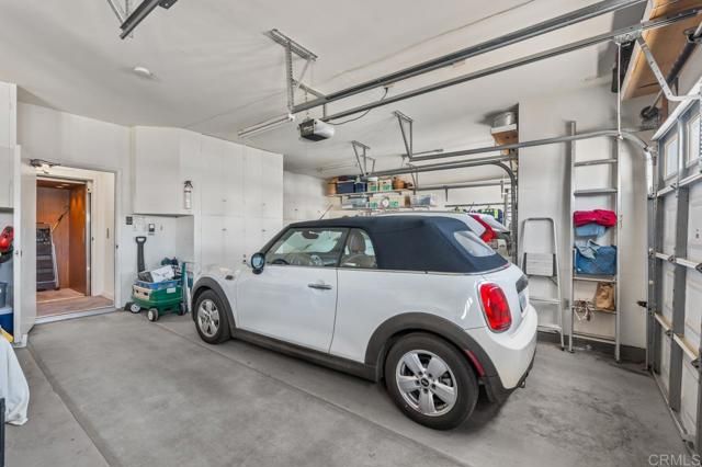 966 C Avenue, Coronado, CA 92118