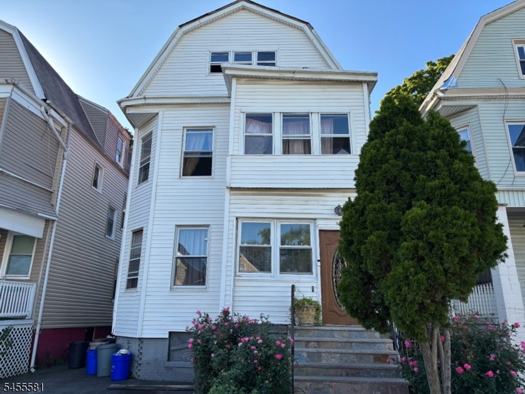 93 Steuben St, East Orange City, NJ 07018 — exterior
