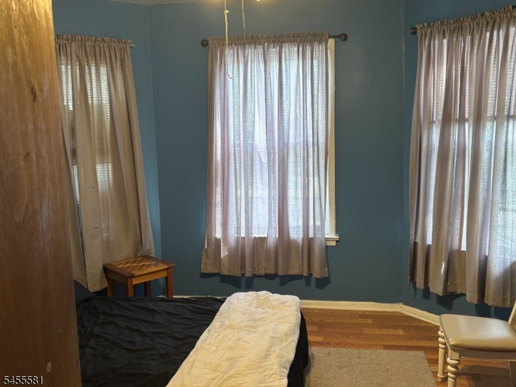 93 Steuben St, East Orange City, NJ 07018 — photo 4