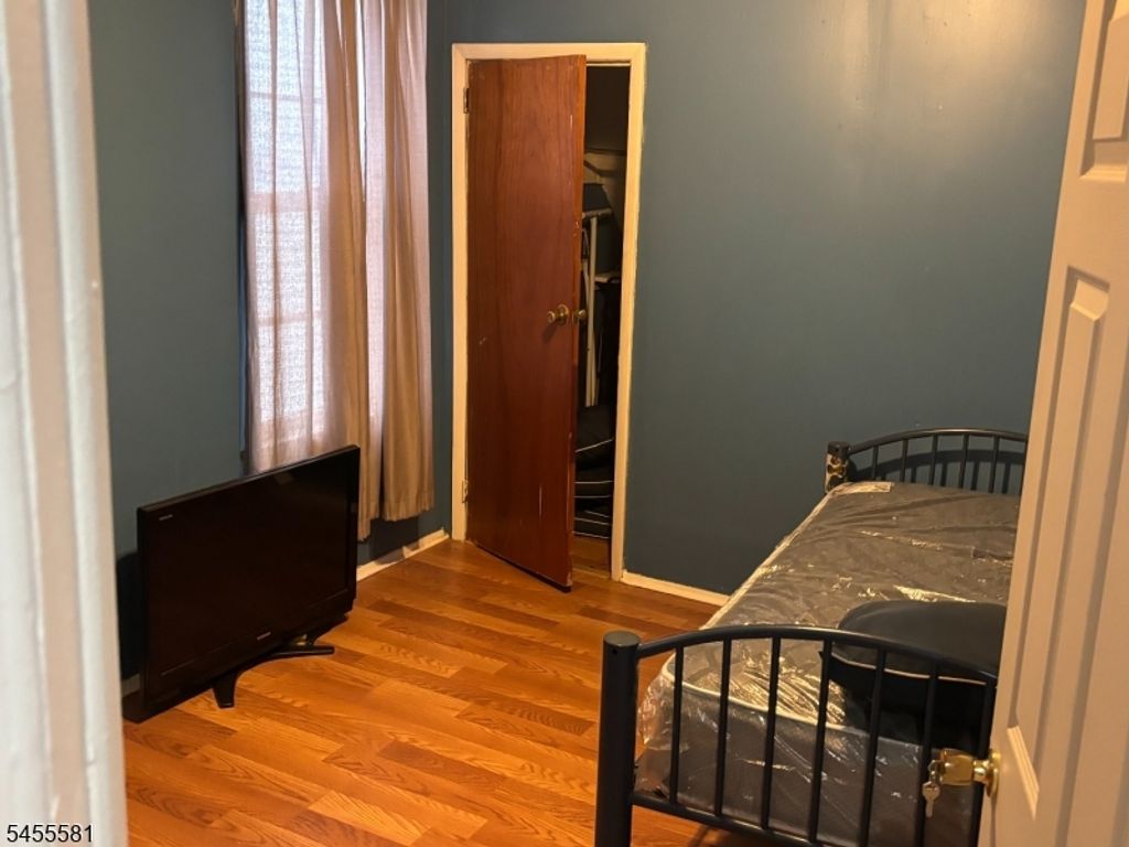 93 Steuben St, East Orange City, NJ 07018 — photo 5