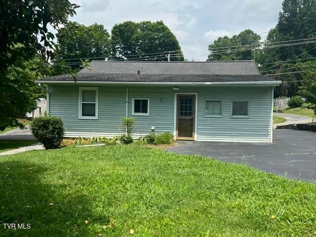 1201 North Barton Street, Johnson City, TN 37604
