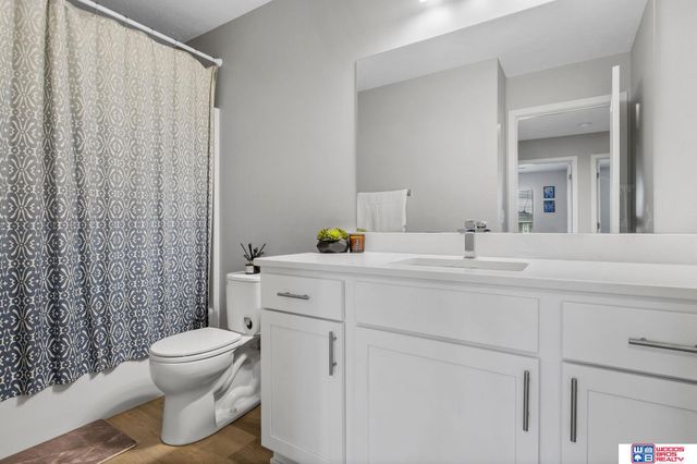 5024 W Amarillo Drive, Lincoln, NE 68528