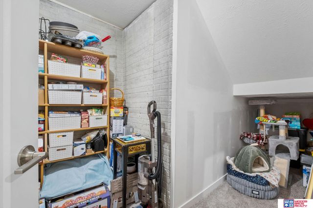 5024 W Amarillo Drive, Lincoln, NE 68528