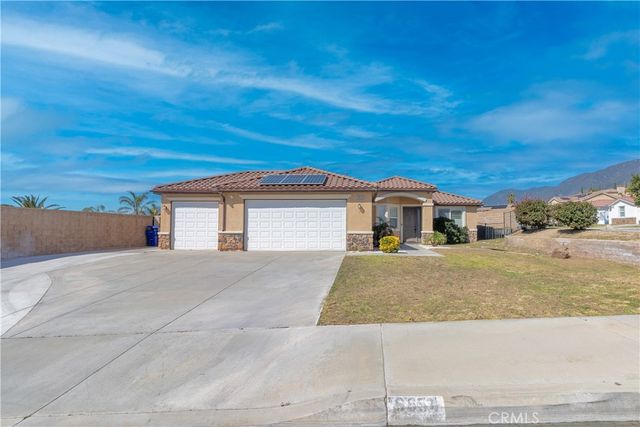 6654 N Ofelia, San Bernardino, CA 92407