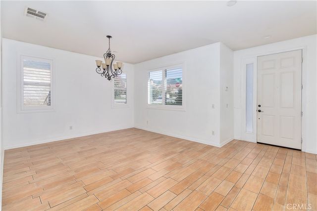 6654 N Ofelia, San Bernardino, CA 92407