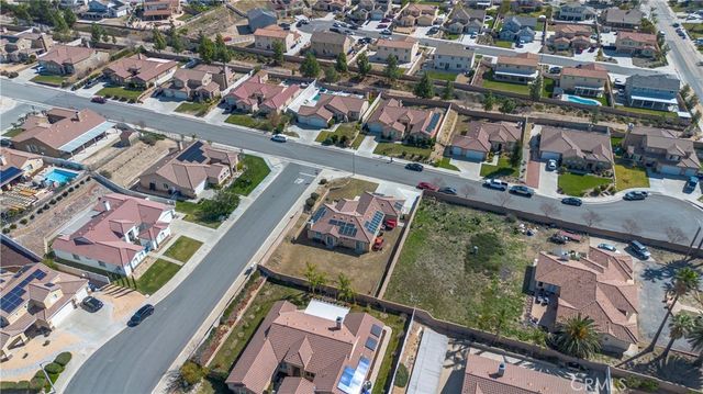 6654 N Ofelia, San Bernardino, CA 92407