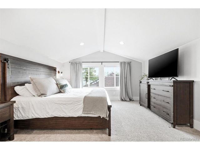 980 Elm St, Denver, CO 80220