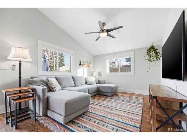 980 Elm St, Denver, CO 80220