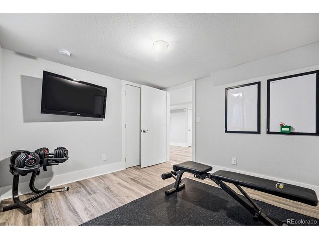 980 Elm St, Denver, CO 80220