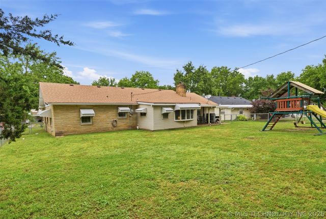 228 S Bell, Vinita, OK 74301