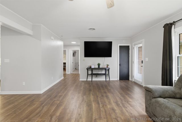 228 S Bell, Vinita, OK 74301