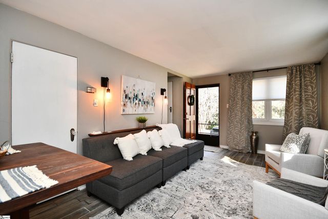 58 Faris Circle, Greenville, SC 29605