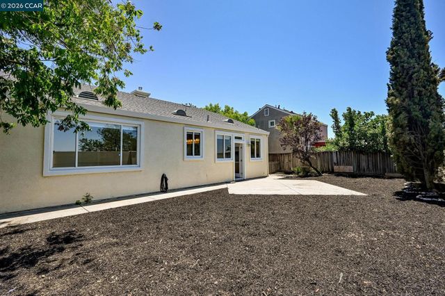 2924 Gelding Ln, Livermore, CA 94551
