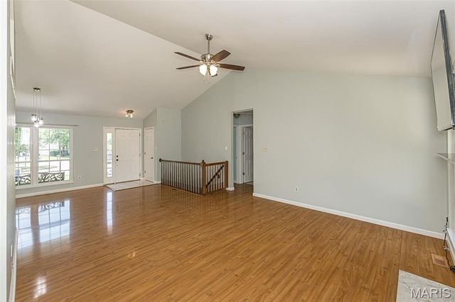 1600 Summerpoint Drive, Fenton, MO 63026