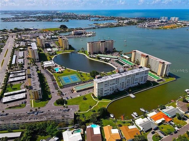 4575 COVE CIRCLE 703, St Petersburg, FL 33708