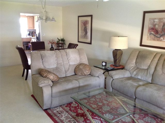 4575 COVE CIRCLE 703, St Petersburg, FL 33708