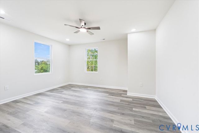 405 Shore St, Petersburg, VA 23803