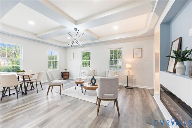 405 Shore St, Petersburg, VA 23803