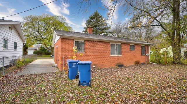 6310 Valorie Lane, Flint, MI 48504