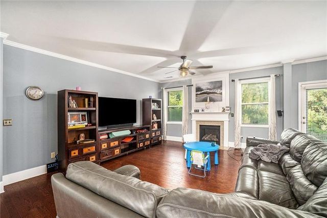 566 Olympic Way, Acworth, GA 30102