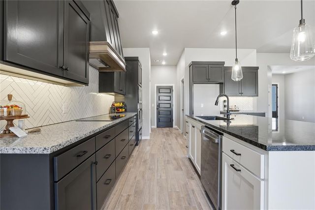 26319 Longhorn Drive, Blanchard, OK 73010