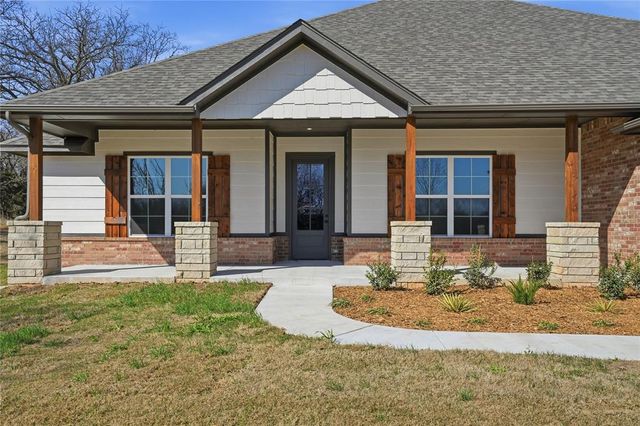 26319 Longhorn Drive, Blanchard, OK 73010