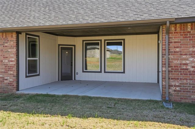 26319 Longhorn Drive, Blanchard, OK 73010