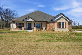 26319 Longhorn Drive, Blanchard, OK 73010