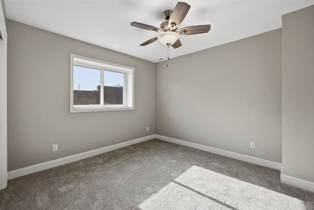 2416 Kestrel Drive SE, Cedar Rapids, IA 52403