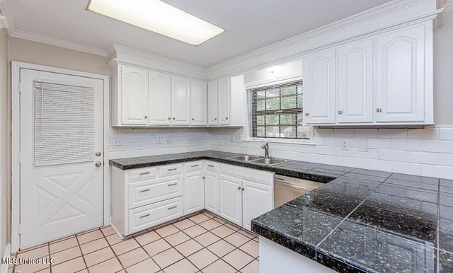 312 Busick Wells Road, Brandon, MS 39042