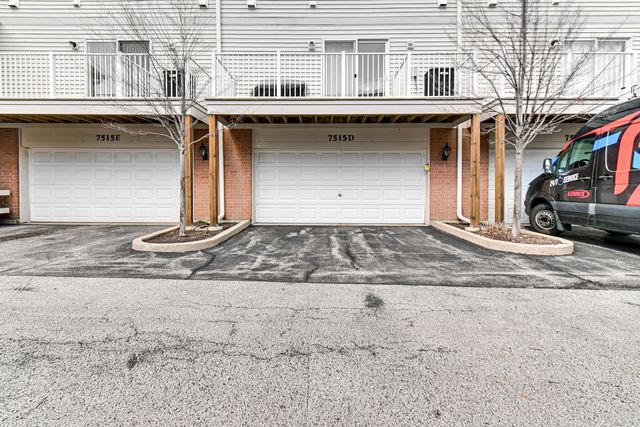 7515 Savoy Lane C, Bridgeview, IL 60455