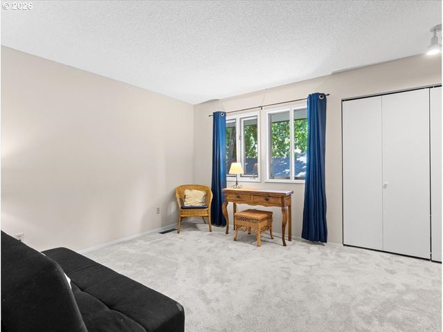 8512 Sw BRIGHTFIELD Cir, Tigard, OR 97223